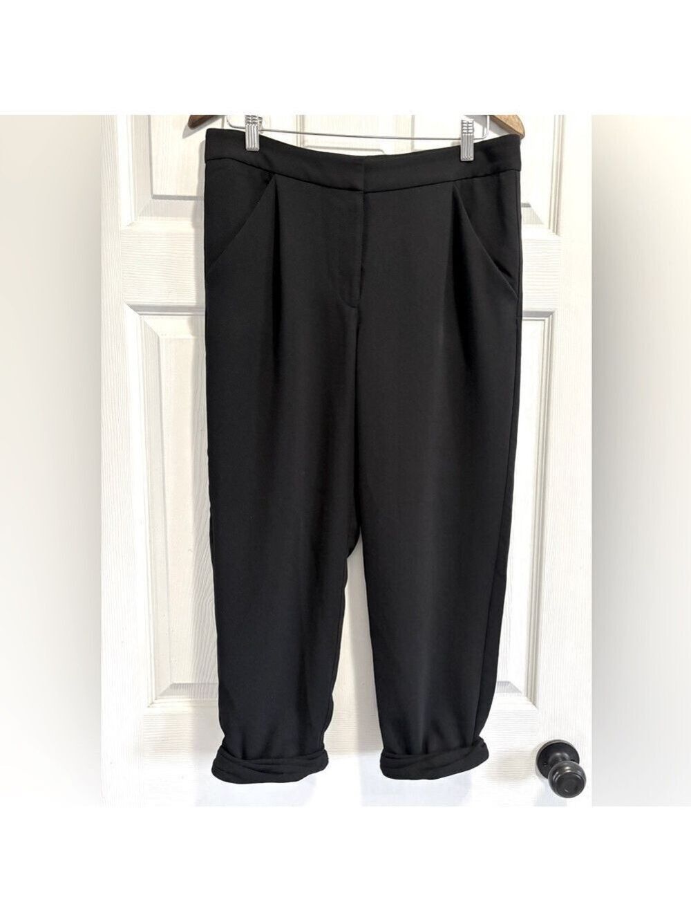 Aritzia Wilfred Black Dress Pants Trousers Cuffed Pleated Size 6